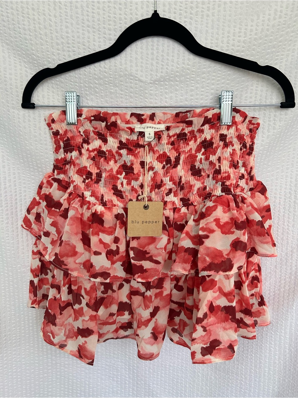 NWT Blu Pepper Pink and Red Print Ruffled Layered Mini Skirt Size Small